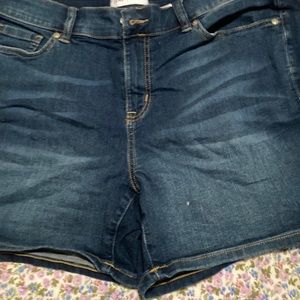 Laine Bryant size 14 denim shorts